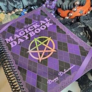 Dezy Delaceur's Magickal Daybook