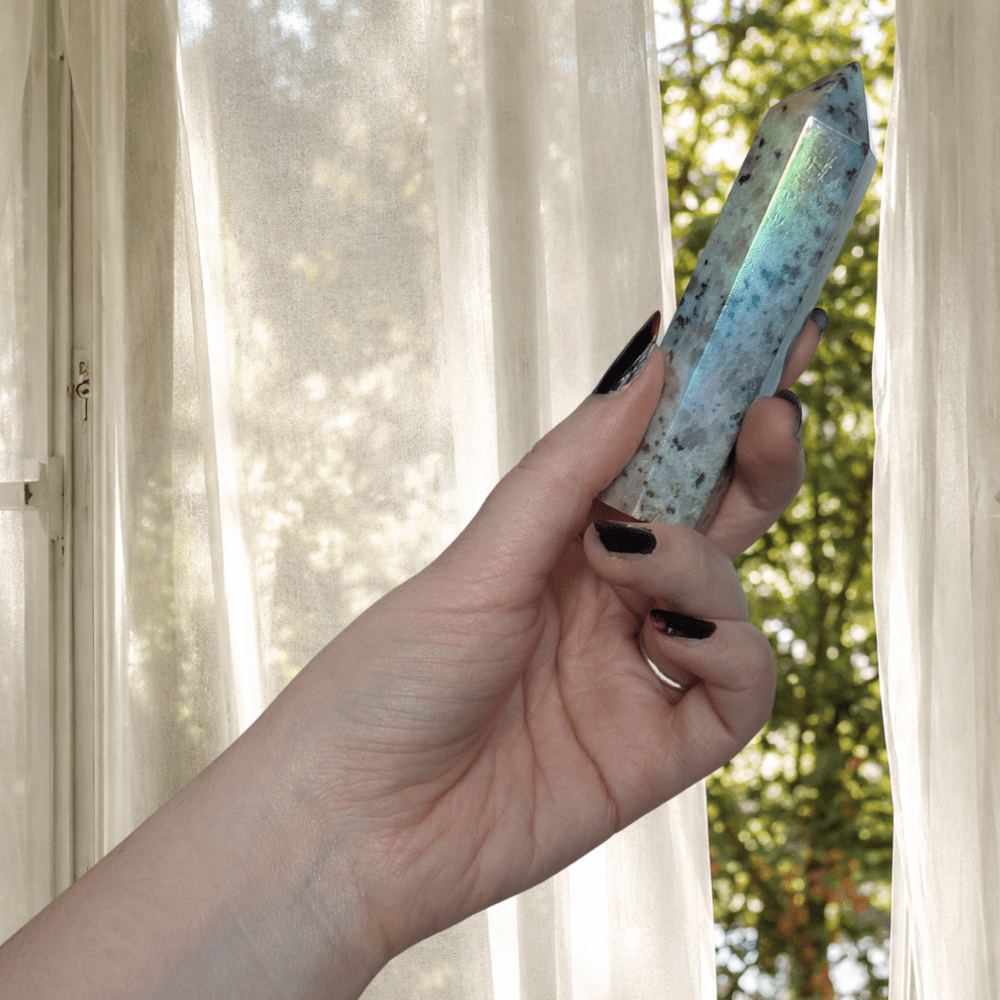 Aura Kiwi Jasper Point