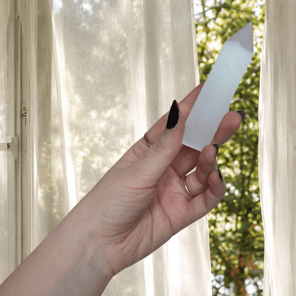 Selenite Point